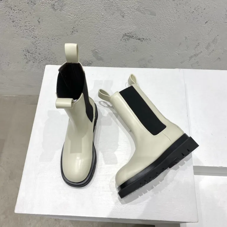 Bottega Veneta Shoe 